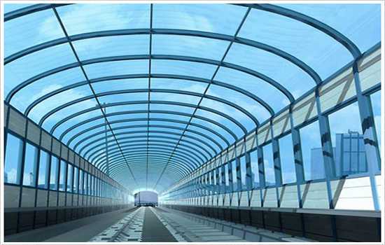 ���F����